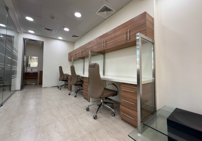 Vermietetes Büro zu verkaufen / High-ROI Investment