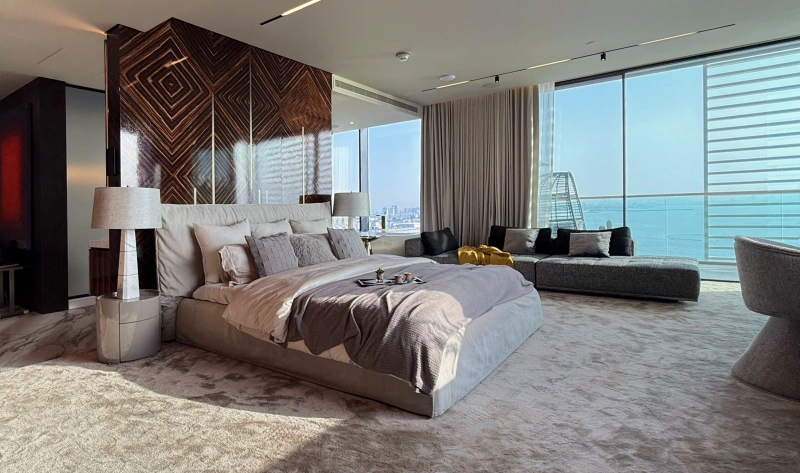 Luxuriöses 5-Schlafzimmer-Penthouse mit privatem Pool, Sauna - Ultimative Raffinesse und Eleganz