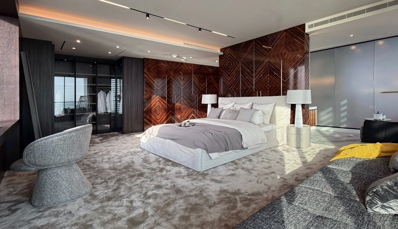 Luxuriöses 5-Schlafzimmer-Penthouse mit privatem Pool, Sauna - Ultimative Raffinesse und Eleganz