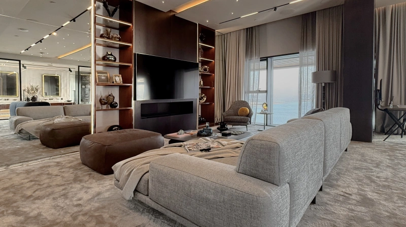 Luxuriöses 5-Schlafzimmer-Penthouse mit privatem Pool, Sauna - Ultimative Raffinesse und Eleganz