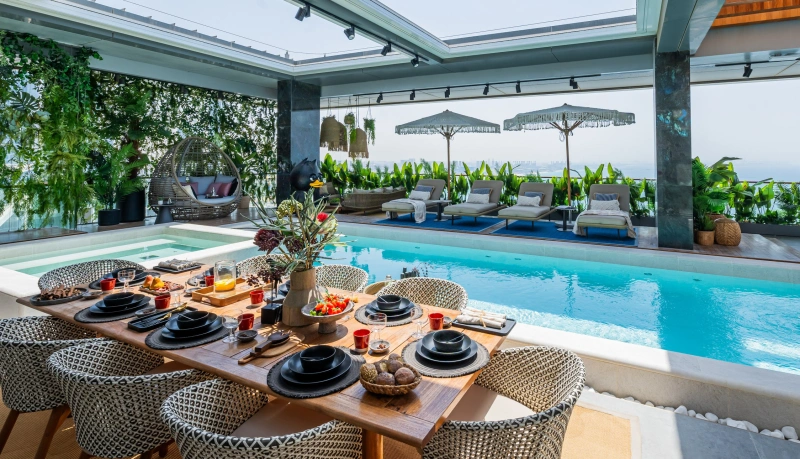 Luxuriöses 5-Schlafzimmer-Penthouse mit privatem Pool, Sauna - Ultimative Raffinesse und Eleganz