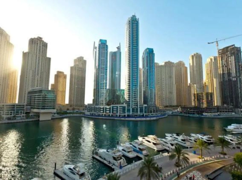 Luxuriöses 3-SZ-Apartment mit atemberaubender Marina-Aussicht in Bay Central, Dubai Marina