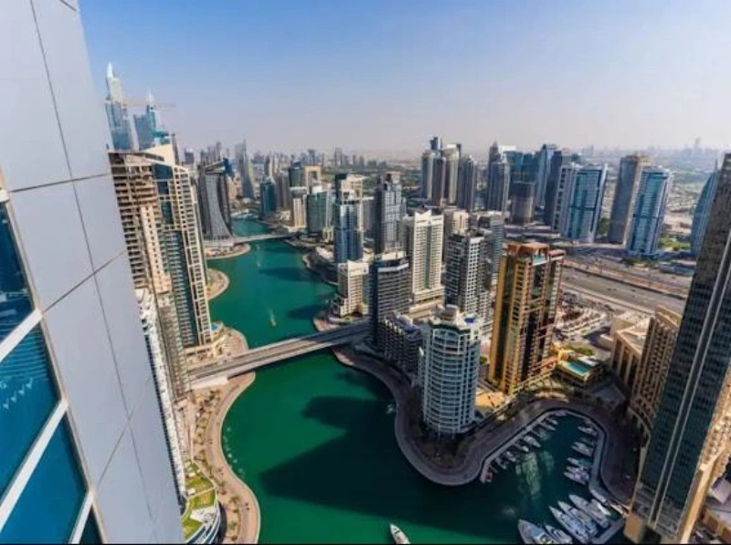 Luxuriöses 3-SZ-Apartment mit atemberaubender Marina-Aussicht in Bay Central, Dubai Marina