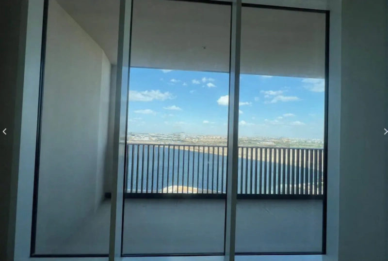 Spacious 1 Bedroom Apartment with Huge Layout!