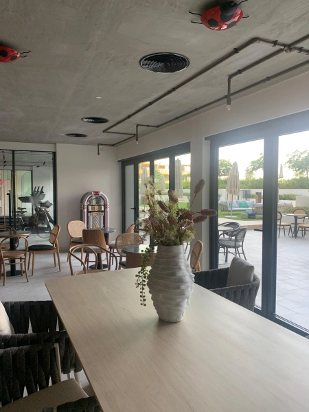 Exquisites Golf-Apartment mit Blick auf den Burj Khalifa in Dubai Hills Estate