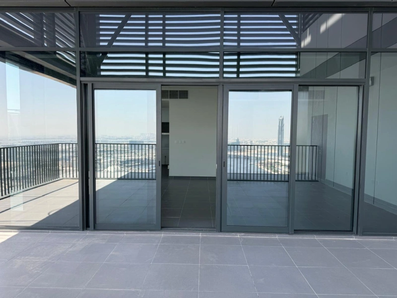 Luxuriöse Dachgeschoss-Wohnung mit 4 Zimmern in Creek Edge - Letzte verfügbare Einheit!