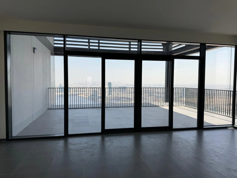 Luxuriöse Dachgeschoss-Wohnung mit 4 Zimmern in Creek Edge - Letzte verfügbare Einheit!