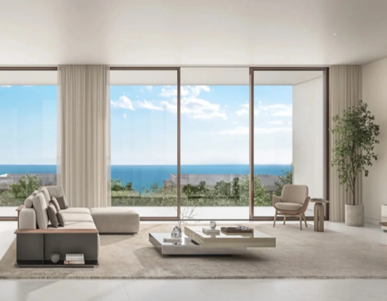 Luxuriöse Villa mit sechs Schlafzimmern, modernem Design und atemberaubender Aussicht