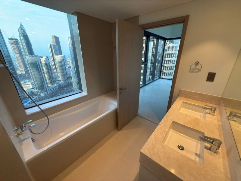 Luxuswohnung mit 3 Schlafzimmern Tower Act 1 in Downtown - atemberaubender Blick auf den Brunnen!