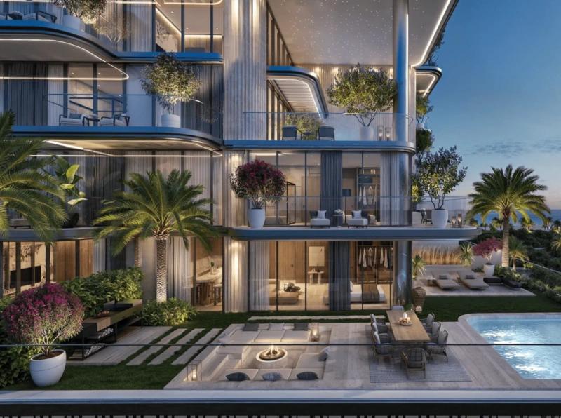 Luxuriöse Duplex-Wohnung mit 4 Schlafzimmern und großem Balkon mit privatem Pool und Meerblick