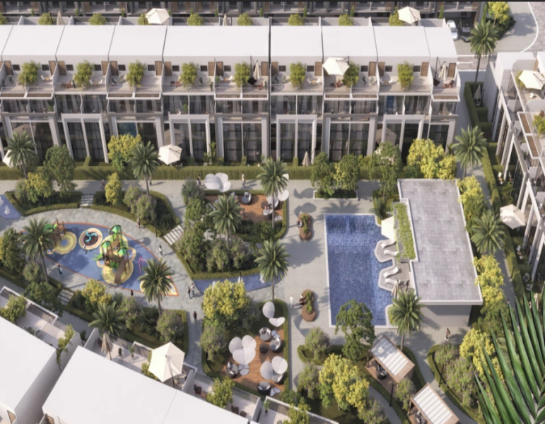 Atemberaubende Zwei-Schlafzimmer-Stadthaus mit Pool und Panoramablick!