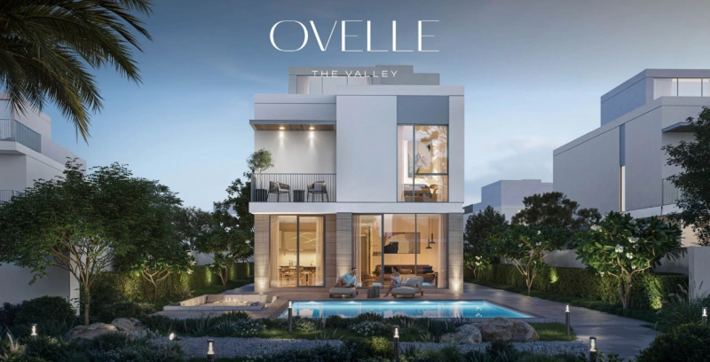 Geräumige 5-Schlafzimmer-Luxusvilla mit riesigem Grundriss und atemberaubender Aussicht