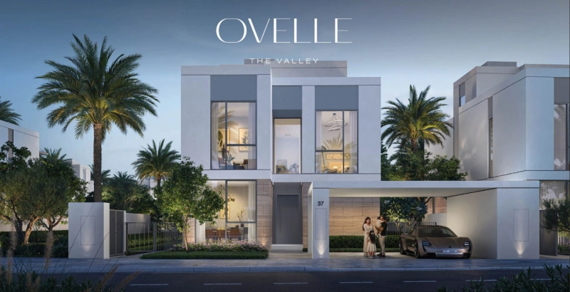 Geräumige 5-Schlafzimmer-Luxusvilla mit riesigem Grundriss und atemberaubender Aussicht