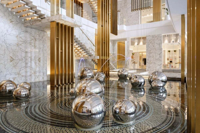 Luxuriöse 3-Zimmer-Apartment mit Meerblick-Balkonen in 5-Sterne-Hotel