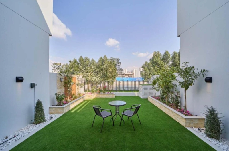 Stilvolles Stadthaus mit 3 Schlafzimmern, voll möbliert - ein Traumhaus erwartet Sie!