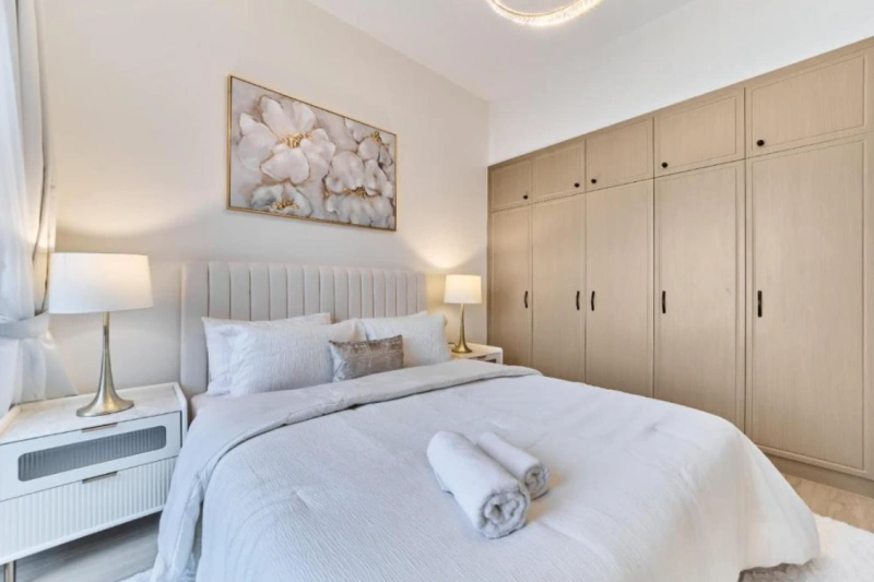 Stilvolles Stadthaus mit 3 Schlafzimmern, voll möbliert - ein Traumhaus erwartet Sie!