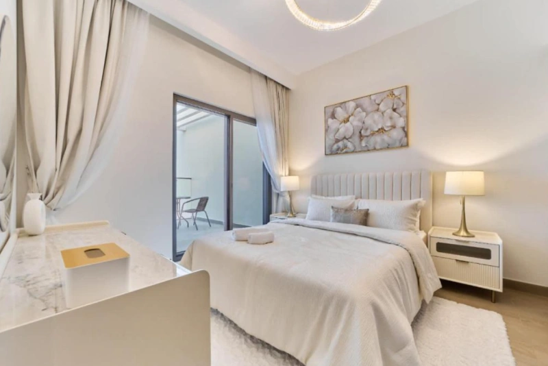 Stilvolles Stadthaus mit 3 Schlafzimmern, voll möbliert - ein Traumhaus erwartet Sie!