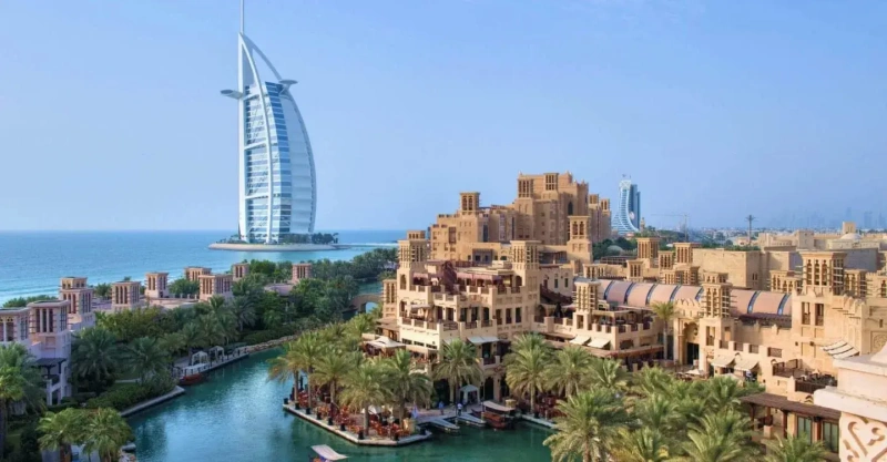 Luxe Penthouse mit 4 Schlafzimmern, Personalzimmer und atemberaubendem Blick auf den Burj Al Arab