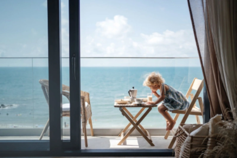 Zwei-Schlafzimmer-Apartment mit ruhigen Ufern und atemberaubendem Blick auf die Insel