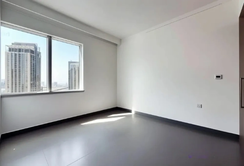 Stunning Three Bedroom Apartment with Modern Design