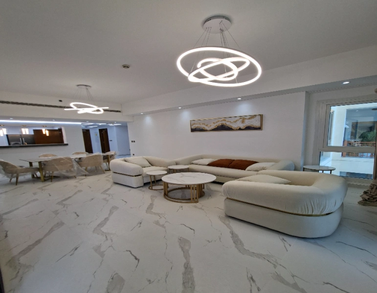 Marina Residences 6 Palm J - 2 Bett + Dienstmädchen - Leerstehend