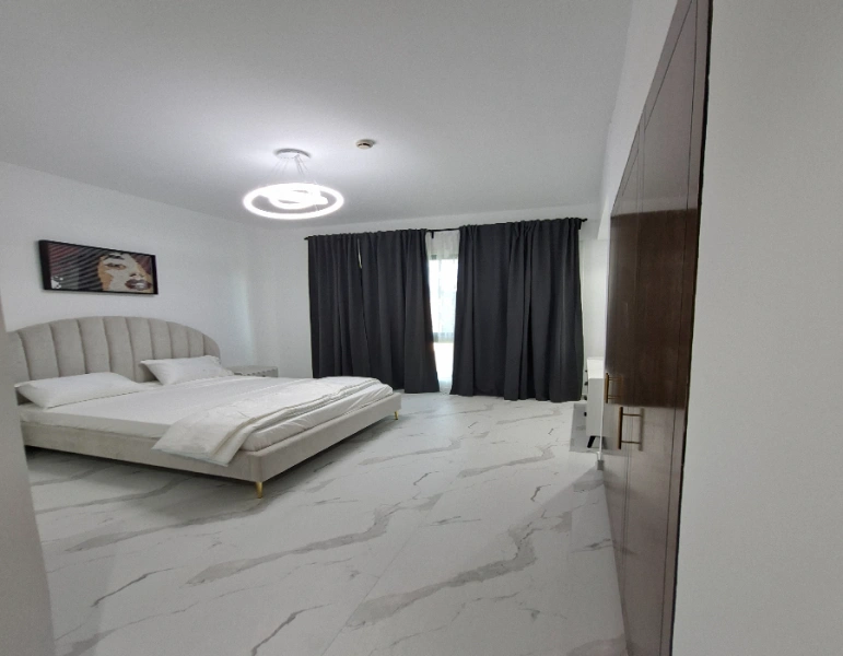 Marina Residences 6 Palm J - 2 Bett + Dienstmädchen - Leerstehend