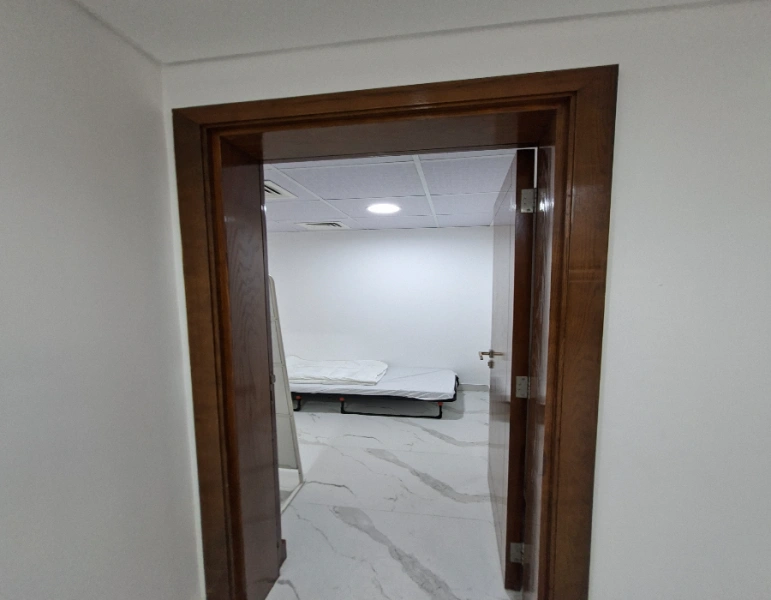 Marina Residences 6 Palm J - 2 Bett + Dienstmädchen - Leerstehend