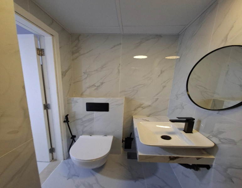 Marina Residences 6 Palm J - 2 Bett + Dienstmädchen - Leerstehend