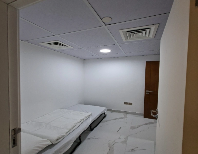 Marina Residences 6 Palm J - 2 Bett + Dienstmädchen - Leerstehend