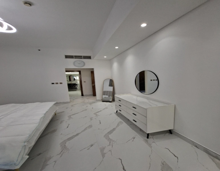 Marina Residences 6 Palm J - 2 Bett + Dienstmädchen - Leerstehend