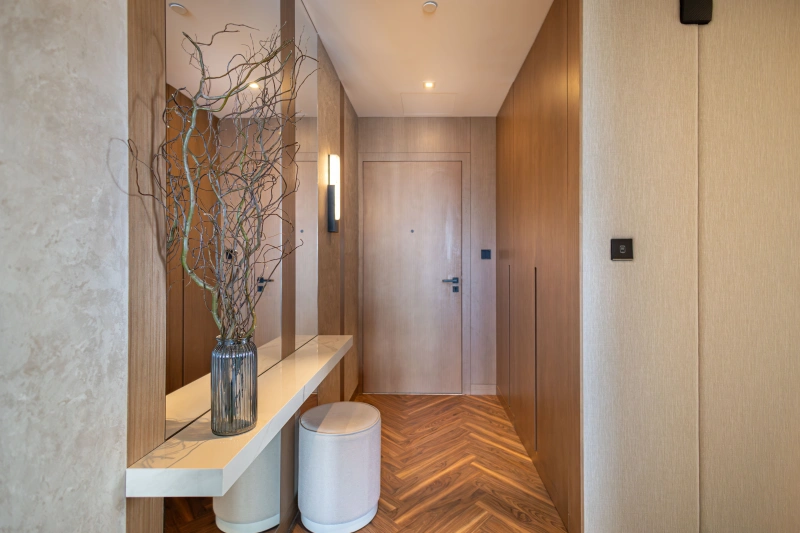 Luxuriöses 2-Zimmer-Apartment mit Meerblick auf hoher Etage