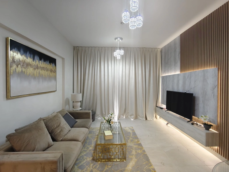 Modernes 1-Zimmer-Apartment mit atemberaubender Aussicht | Ready Property