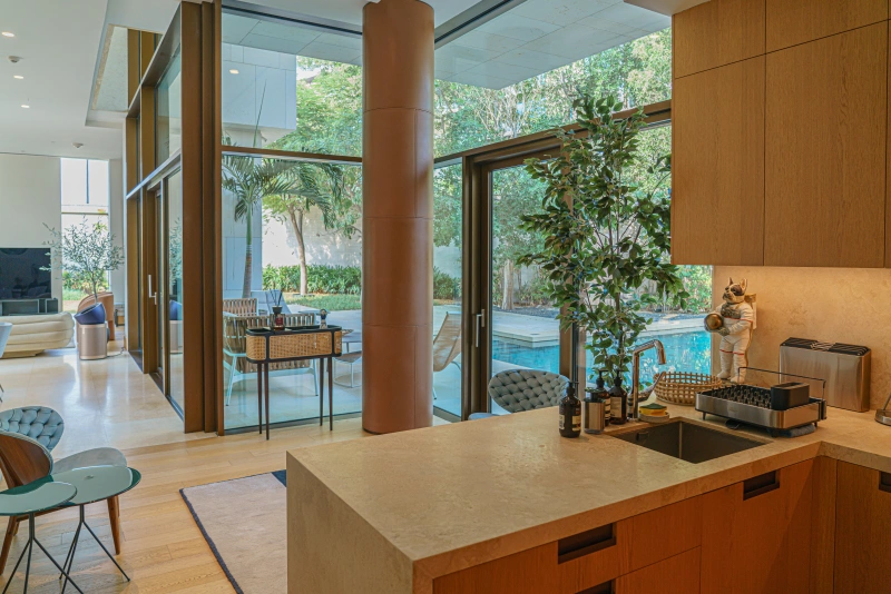 Luxuriöse 3-Schlafzimmer-Villa mit atemberaubender Ausstattung