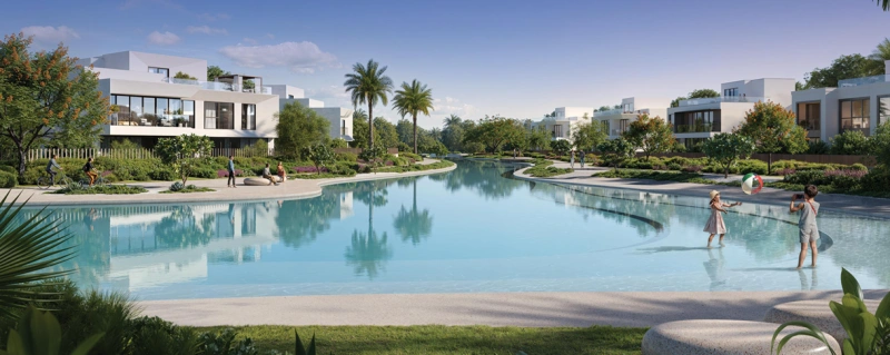 Luxusvilla mit 4 Schlafzimmern, Personalquartier und Fahrerzimmer in Resort-Atmosphäre!