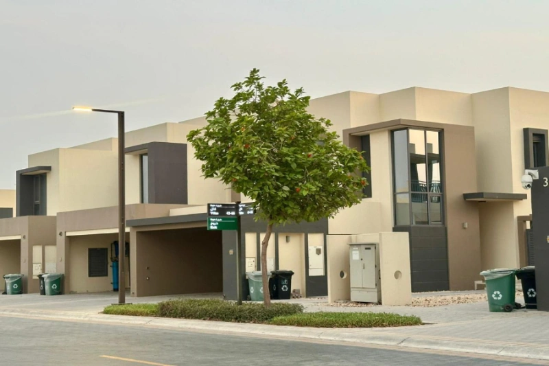 Luxuriöse Villa mit vier Schlafzimmern und modernem Design