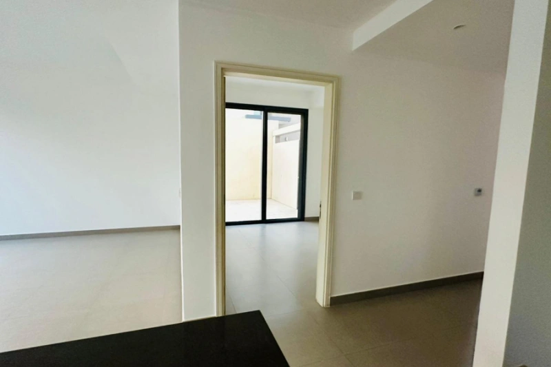 Luxuriöse Villa mit vier Schlafzimmern und modernem Design