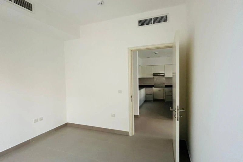 Luxuriöse Villa mit vier Schlafzimmern und modernem Design