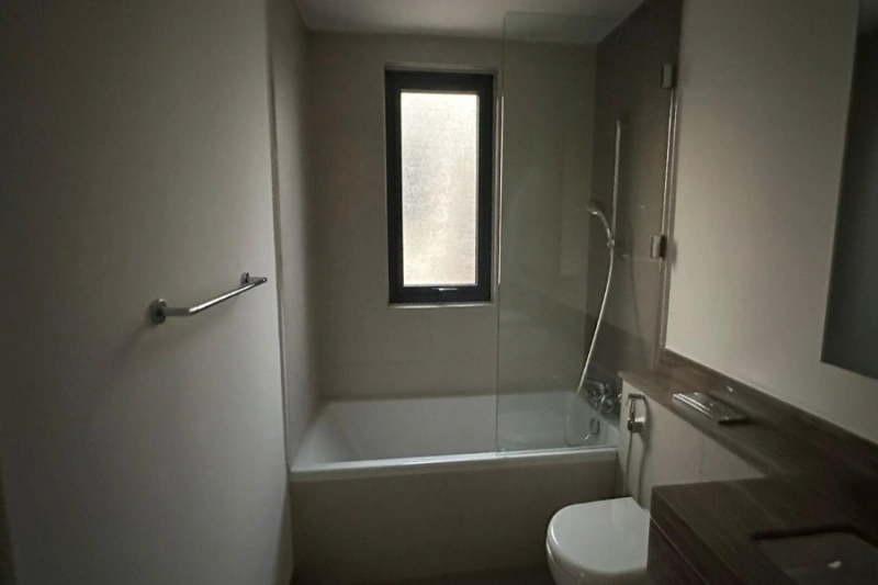 Luxuriöse Villa mit vier Schlafzimmern und modernem Design