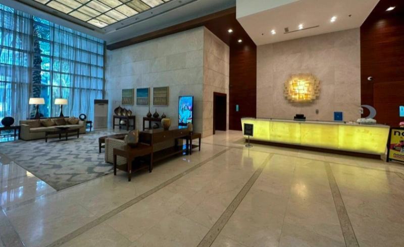 Luxuswohnung in Downtown mit Blick auf den Burj Khalifa! Voll möbliert, perfekt für Stadtliebhaber.