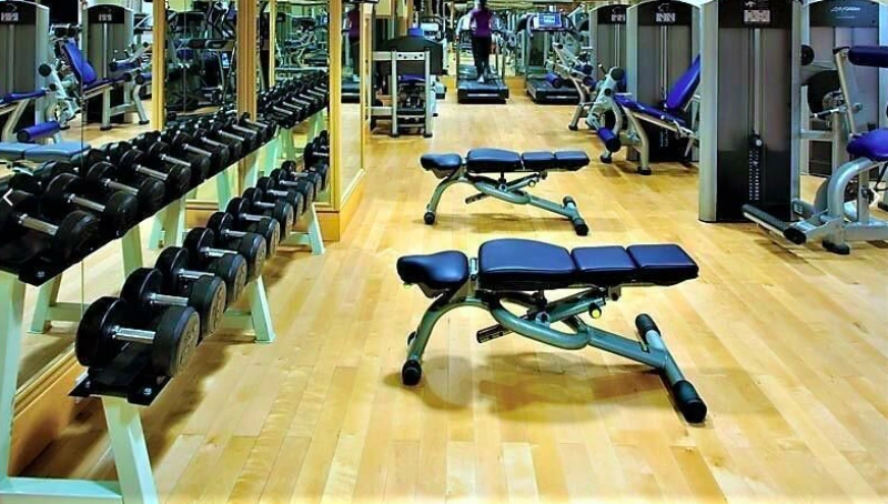 Luxuswohnung in Downtown mit Blick auf den Burj Khalifa! Voll möbliert, perfekt für Stadtliebhaber.