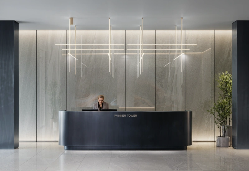 1-Schlafzimmer-Wohnung in "WINNER TOWER"