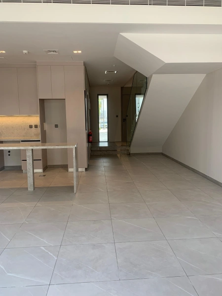 Luxus-Stadthaus mit 4 Schlafzimmern und Blick auf Downtown Dubai in Mag Eye!