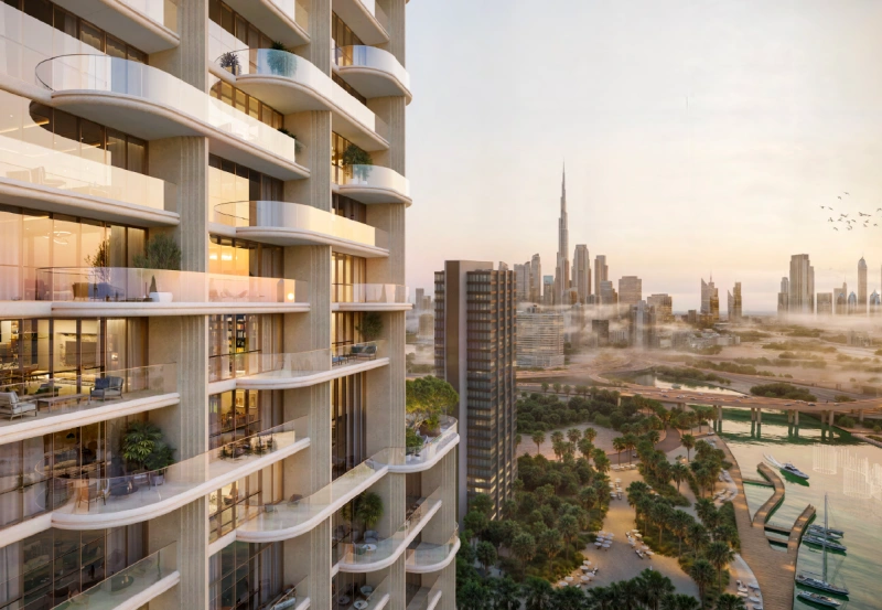 Luxe-Apartment mit 4 Schlafzimmern, Dienstzimmer, Studioraum und riesigem Balkon mit Kanalblick