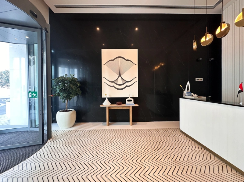 Exklusives 3-Zimmer-Luxusapartment mit Meerblick und Eleganz - Ihr Traum am Strand!