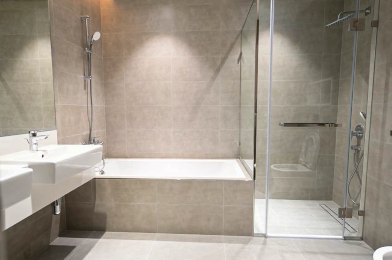 Luxuriöses 3-Zimmer-Apartment mit traumhaftem Blick auf die Lagune & die Skyline von Burj Khalifa