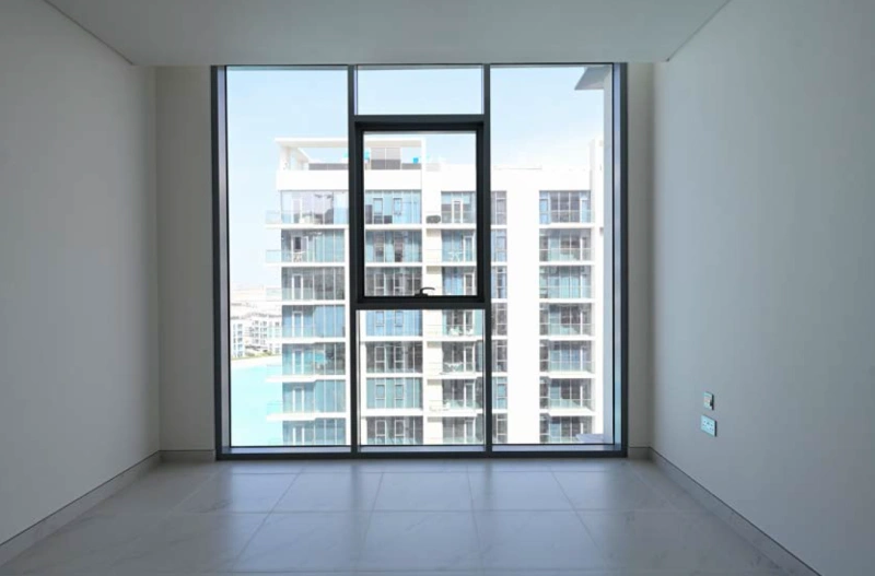 Luxuriöses 3-Zimmer-Apartment mit traumhaftem Blick auf die Lagune & die Skyline von Burj Khalifa