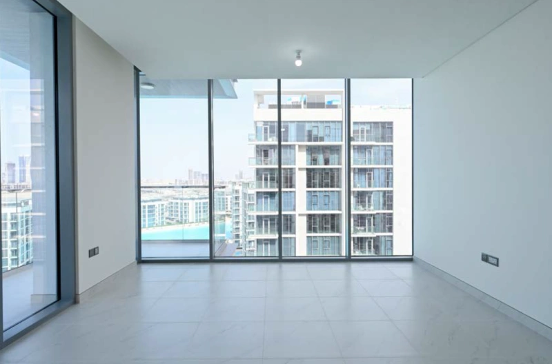 Luxuriöses 3-Zimmer-Apartment mit traumhaftem Blick auf die Lagune & die Skyline von Burj Khalifa