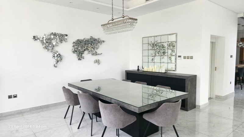 Luxuriöse Villa mit 7 Schlafzimmern, privatem Pool & Garten in Al Barari