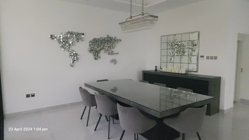 Luxuriöse Villa mit 7 Schlafzimmern, privatem Pool & Garten in Al Barari