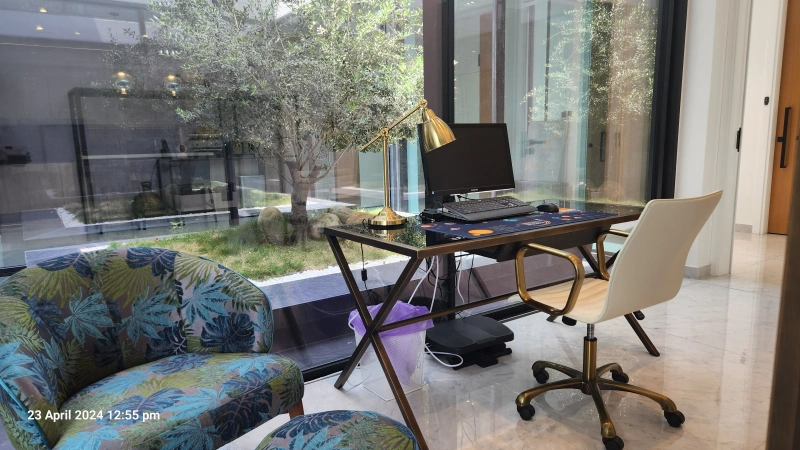 Luxuriöse Villa mit 7 Schlafzimmern, privatem Pool & Garten in Al Barari